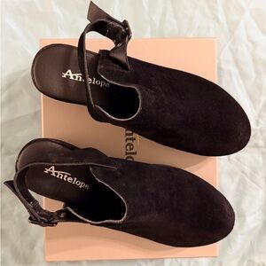 Antelope Talie Women's Black Suede Mules